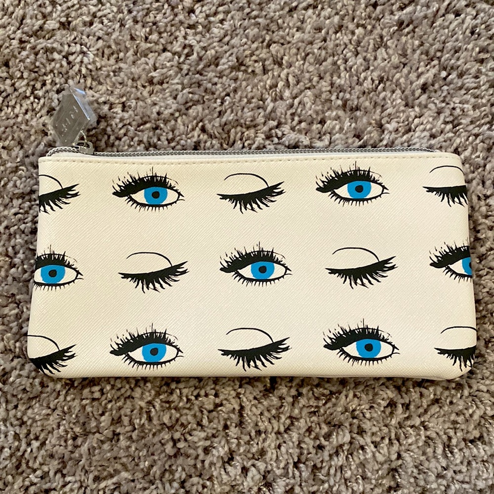 Rodan + Fields Eyelash makeup pouch